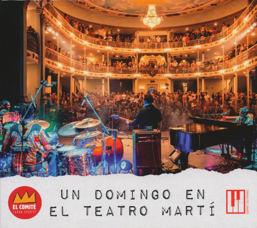 Un Domingo En El Teatro Marti